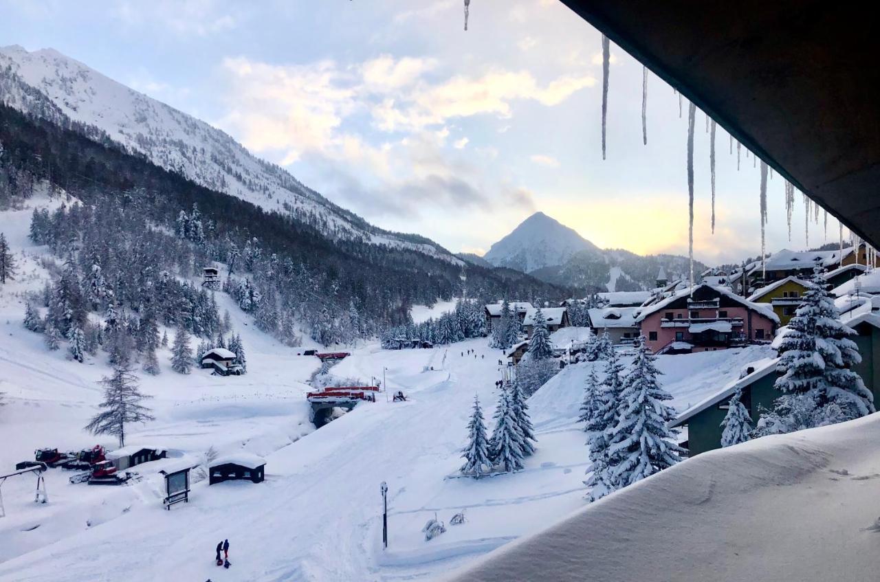 Hotel Piccolo Chalet كلافييري المظهر الخارجي الصورة