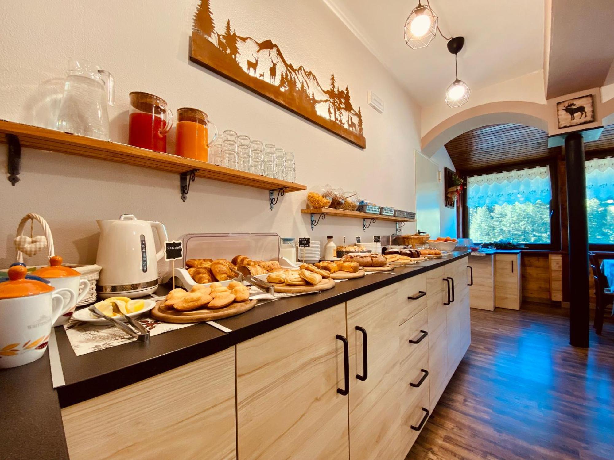 Hotel Piccolo Chalet كلافييري المظهر الخارجي الصورة