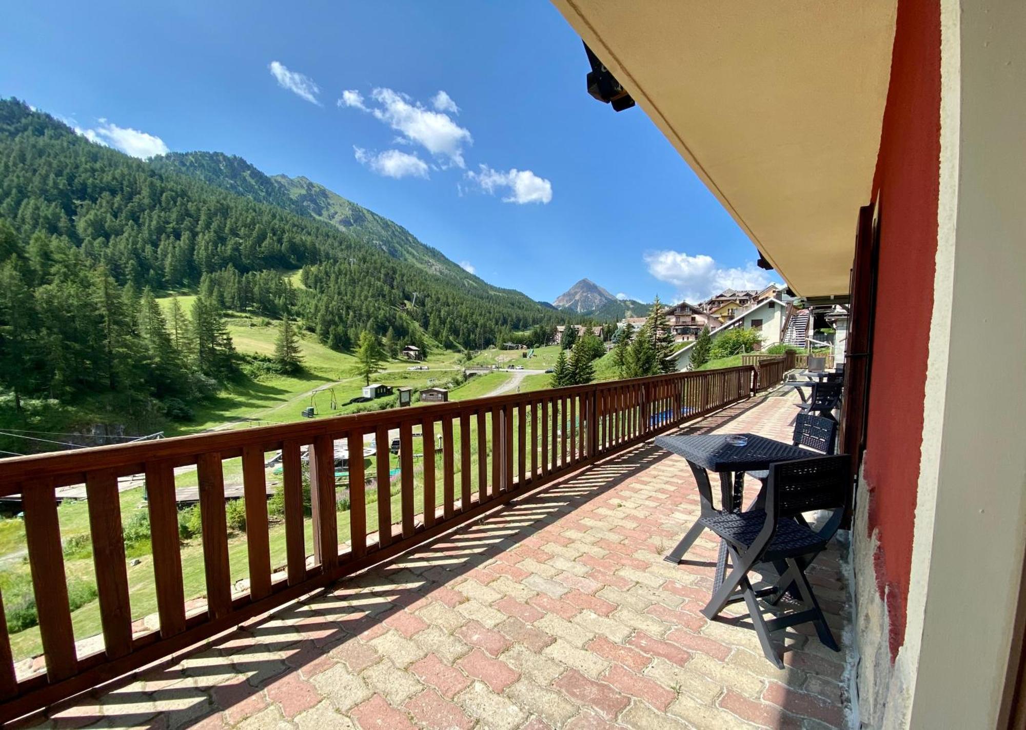 Hotel Piccolo Chalet كلافييري المظهر الخارجي الصورة
